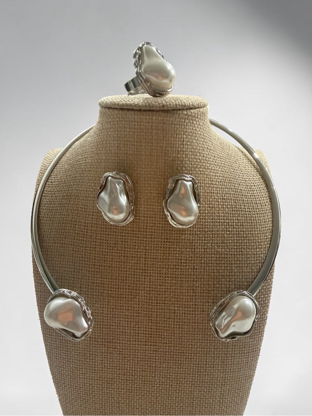 Silver Tone Baroque Pearl-Effect Statement Necklace, Earrings & Ring Set